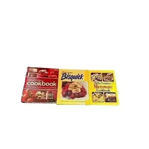 Lot of Betty Crocker Cookbooks - Picture 1 of 4